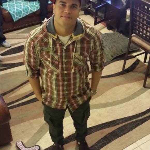 Meet your Posher, Francisco - Picture 1 of 1